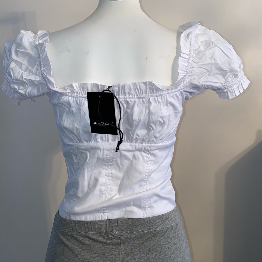 Cropped Ruffle Trim White Blouse - Picture 4 of 5
